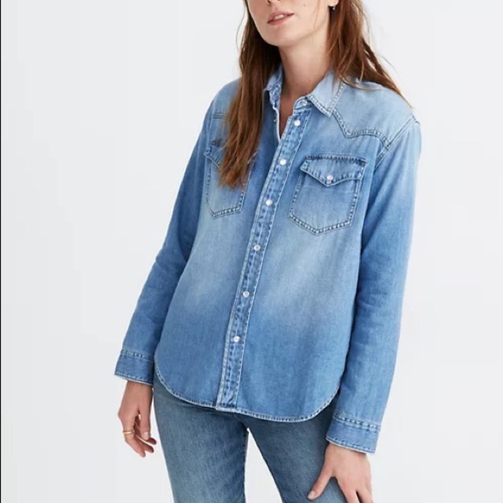 Madewell Light Blue Denim Button-Down Shirt
